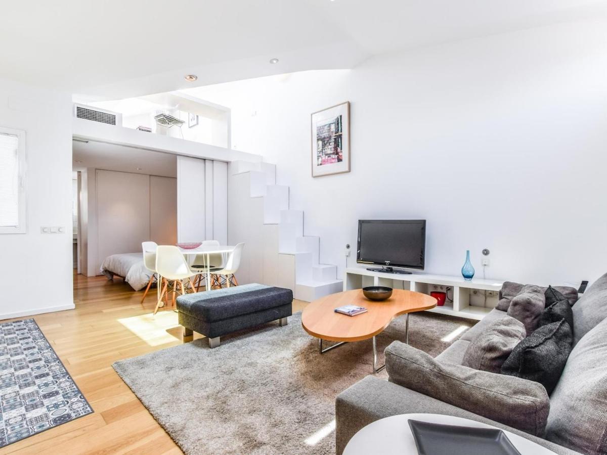 Apartamento De Diseno De Lujo En Lavapies Alquiler Temporal Madrid Eksteriør billede
